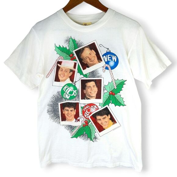 VTG 90s New Kids on the Block NKOTB Christmas Stockings Tee T-shirt Sz S - Picture 4 of 10